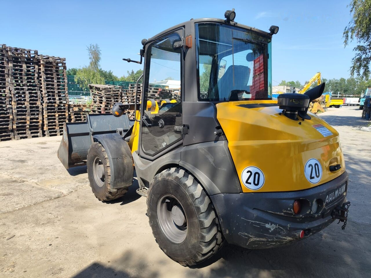 Mecalac AX 1000 - Kolesni nakladalec: slika 2 Mecalac AX 1000 - Kolesni nakladalec: slika 2