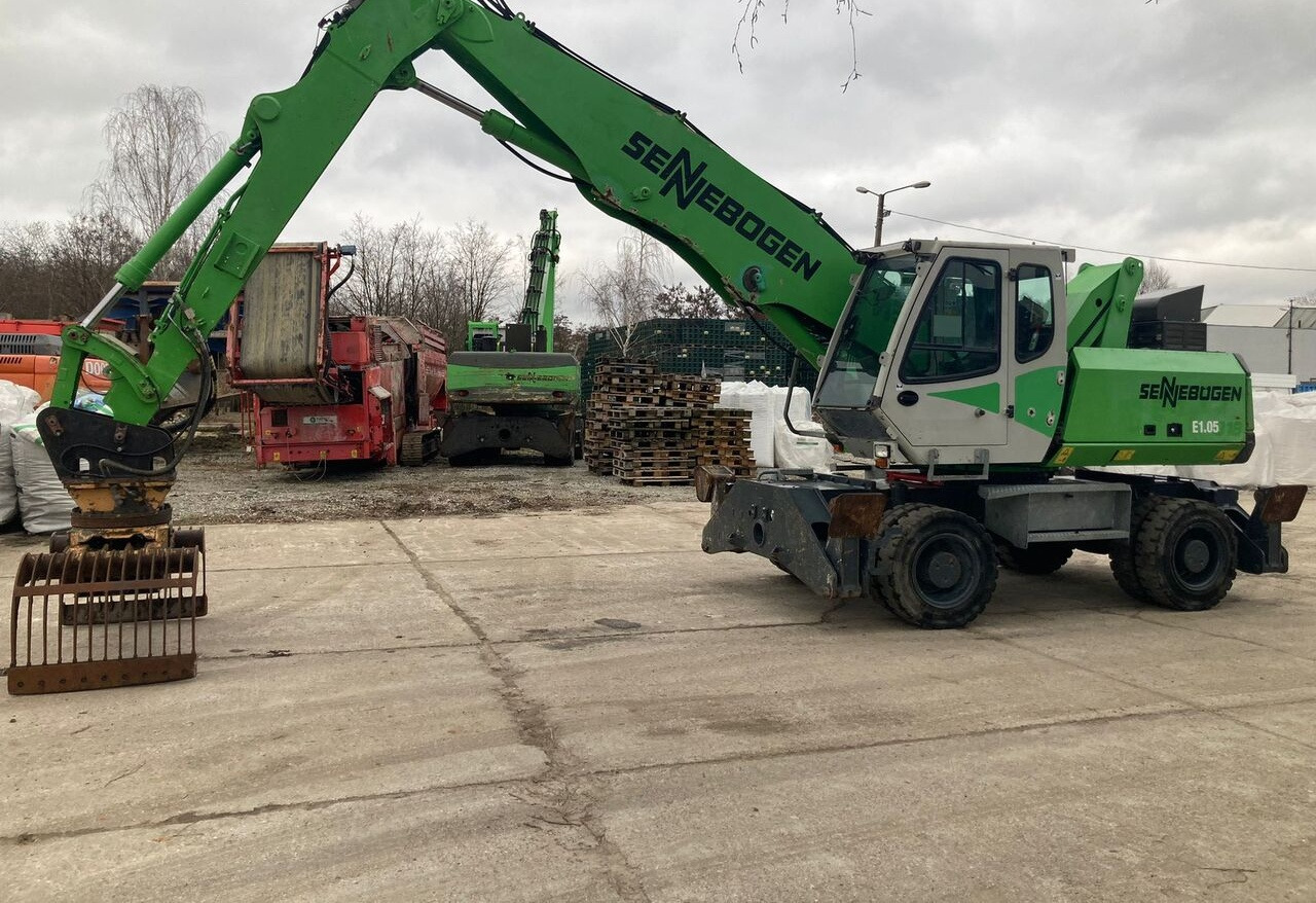 Sennebogen 818 M - Bager za prekladanje primarnih/ Sekundarnih surovin: slika 2 Sennebogen 818 M - Bager za prekladanje primarnih/ Sekundarnih surovin: slika 2