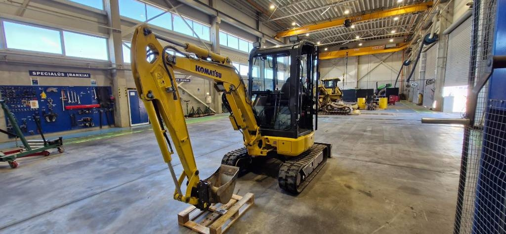 Komatsu PC 26 MR - Mini bager: slika 2 Komatsu PC 26 MR - Mini bager: slika 2