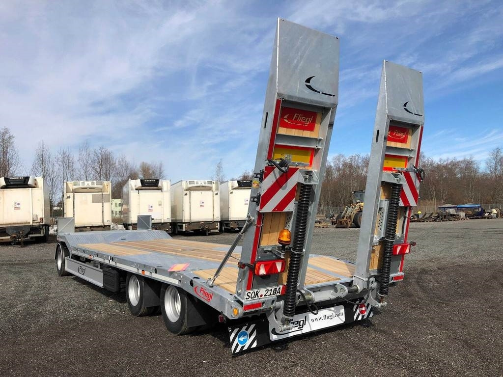 Fliegl DTS-S 300 - Nizko noseča prikolica: slika 2 Fliegl DTS-S 300 - Nizko noseča prikolica: slika 2