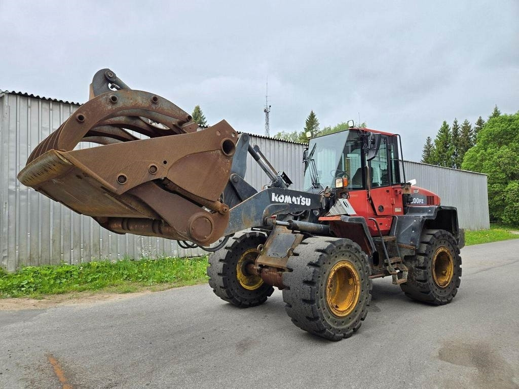 Komatsu WA200PZ-6 - Kolesni nakladalec: slika 1 Komatsu WA200PZ-6 - Kolesni nakladalec: slika 1