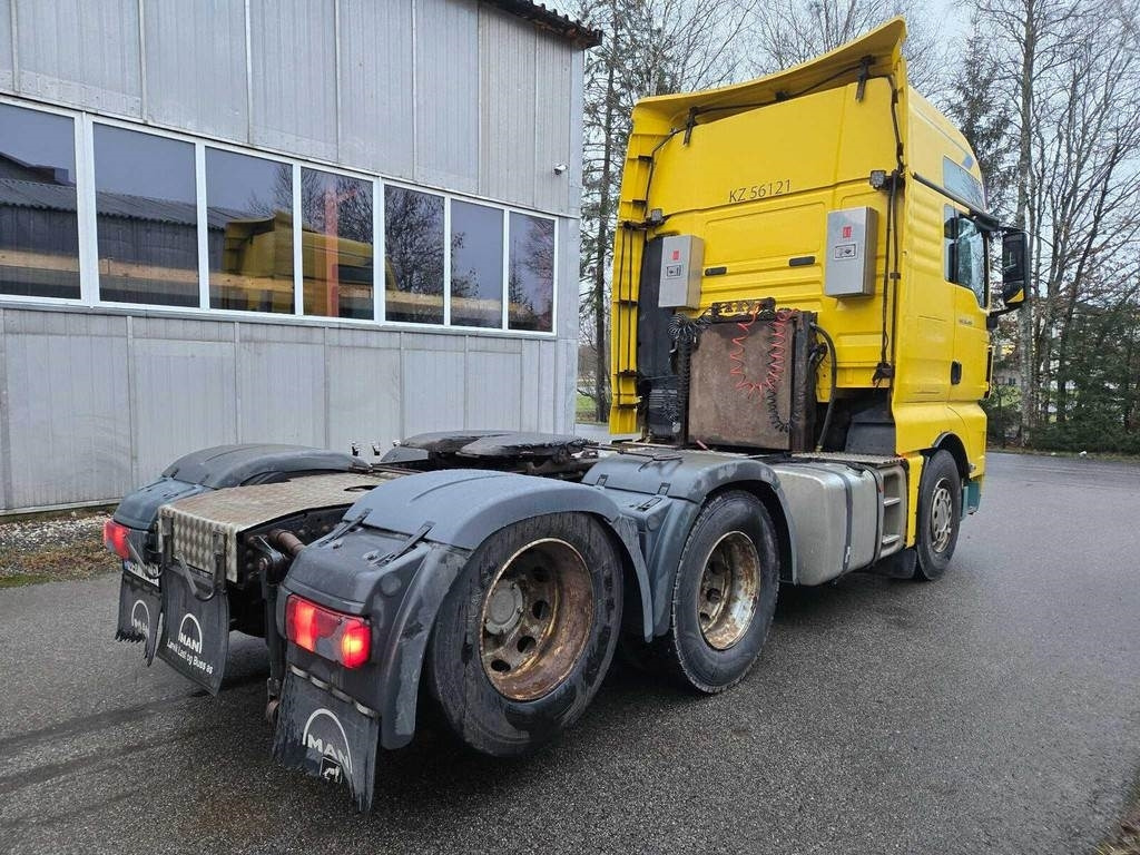 MAN TGX 28.480 6X2-2 BLS HYDRAULICA / ADR - Vlačilec: slika 4 MAN TGX 28.480 6X2-2 BLS HYDRAULICA / ADR - Vlačilec: slika 4