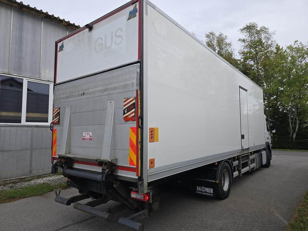 Volvo FM330 4X2 - Tovornjak zabojnik: slika 4 Volvo FM330 4X2 - Tovornjak zabojnik: slika 4