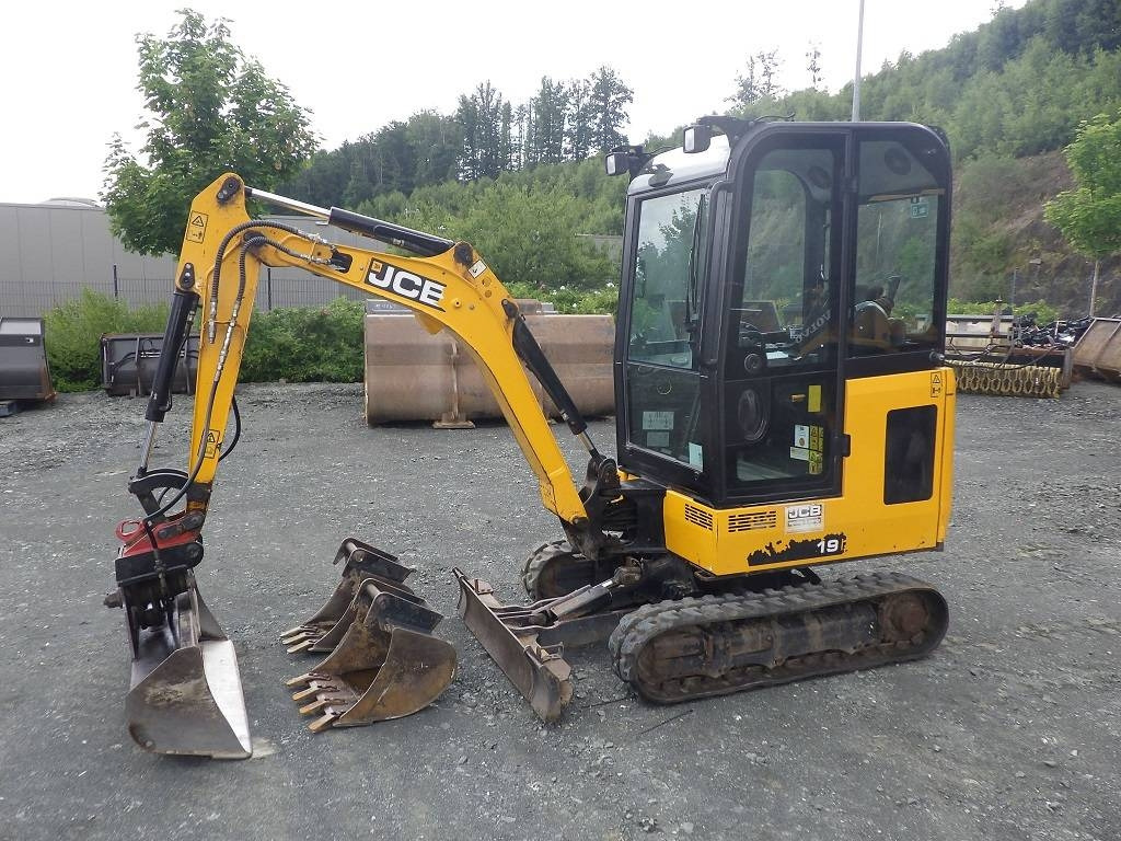 JCB 19 C-1 - Mini bager: slika 1 JCB 19 C-1 - Mini bager: slika 1