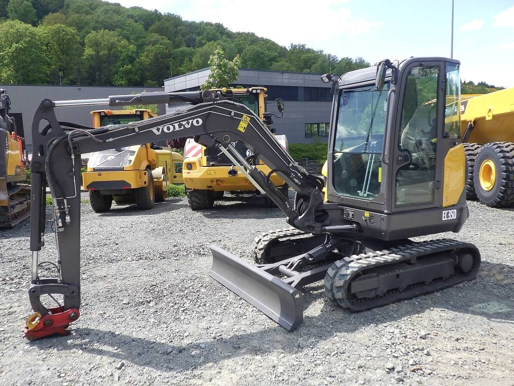 Volvo EC 35 D - Mini bager: slika 1 Volvo EC 35 D - Mini bager: slika 1