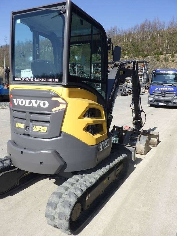 Volvo ECR 25 D - Mini bager: slika 4 Volvo ECR 25 D - Mini bager: slika 4