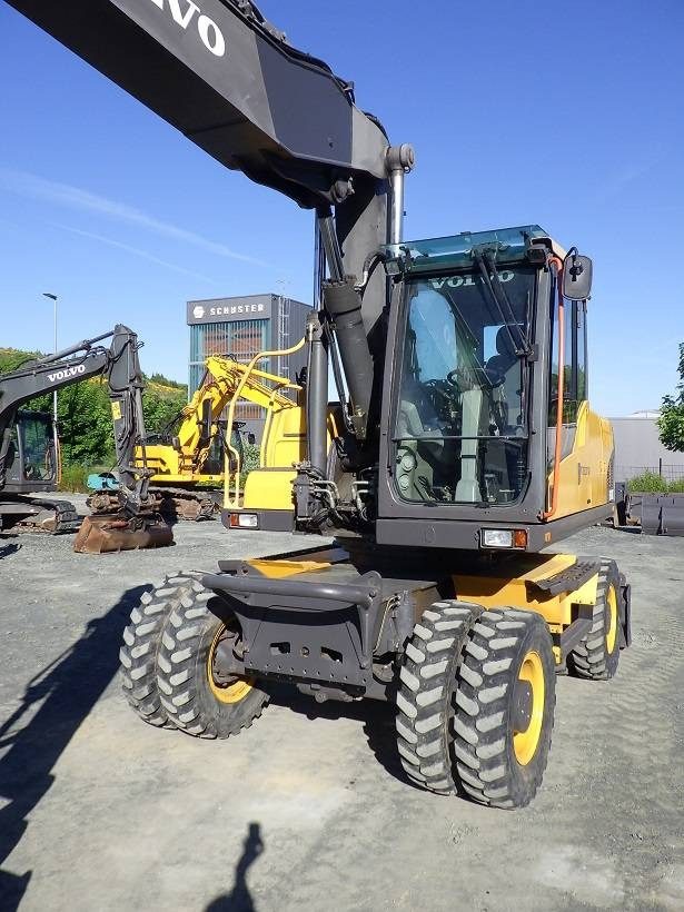 Volvo EW 180 C - Bager na kolesih: slika 2 Volvo EW 180 C - Bager na kolesih: slika 2