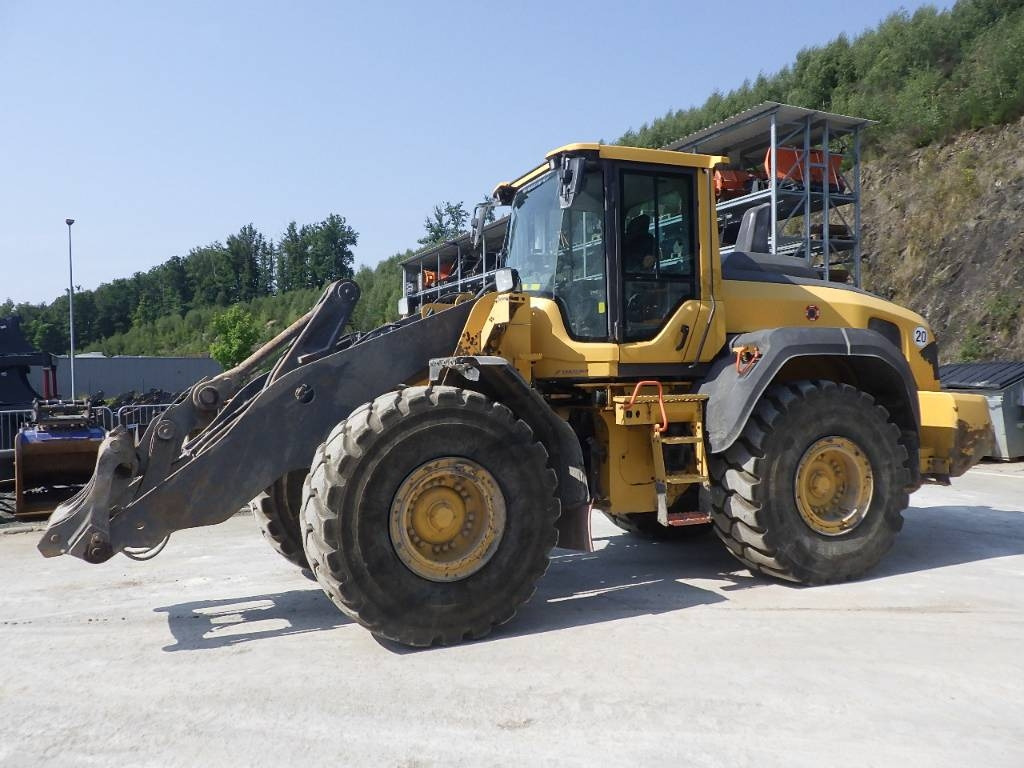 Volvo L 110 H LB - Kolesni nakladalec: slika 1 Volvo L 110 H LB - Kolesni nakladalec: slika 1
