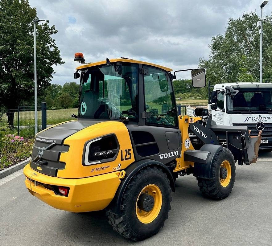 Volvo L 25 Electric - Kolesni nakladalec: slika 3 Volvo L 25 Electric - Kolesni nakladalec: slika 3