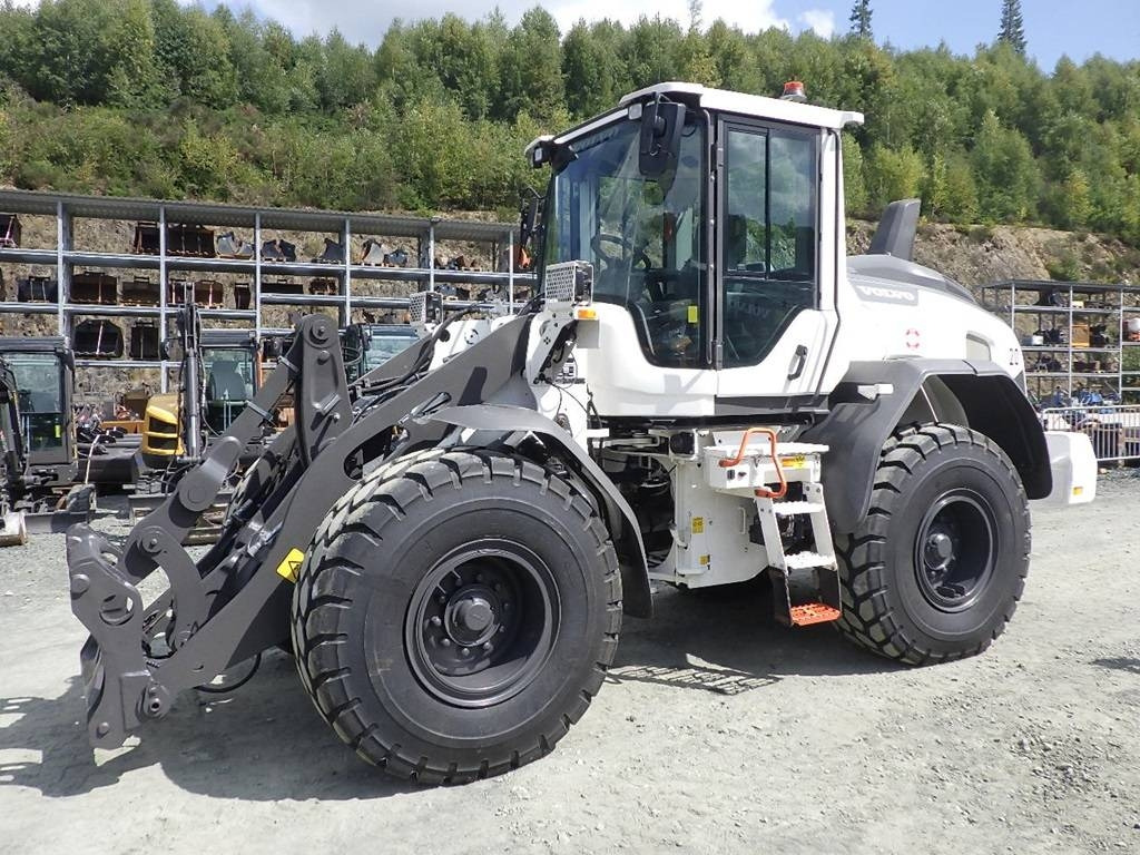 Volvo L 60 H - Kolesni nakladalec: slika 1 Volvo L 60 H - Kolesni nakladalec: slika 1