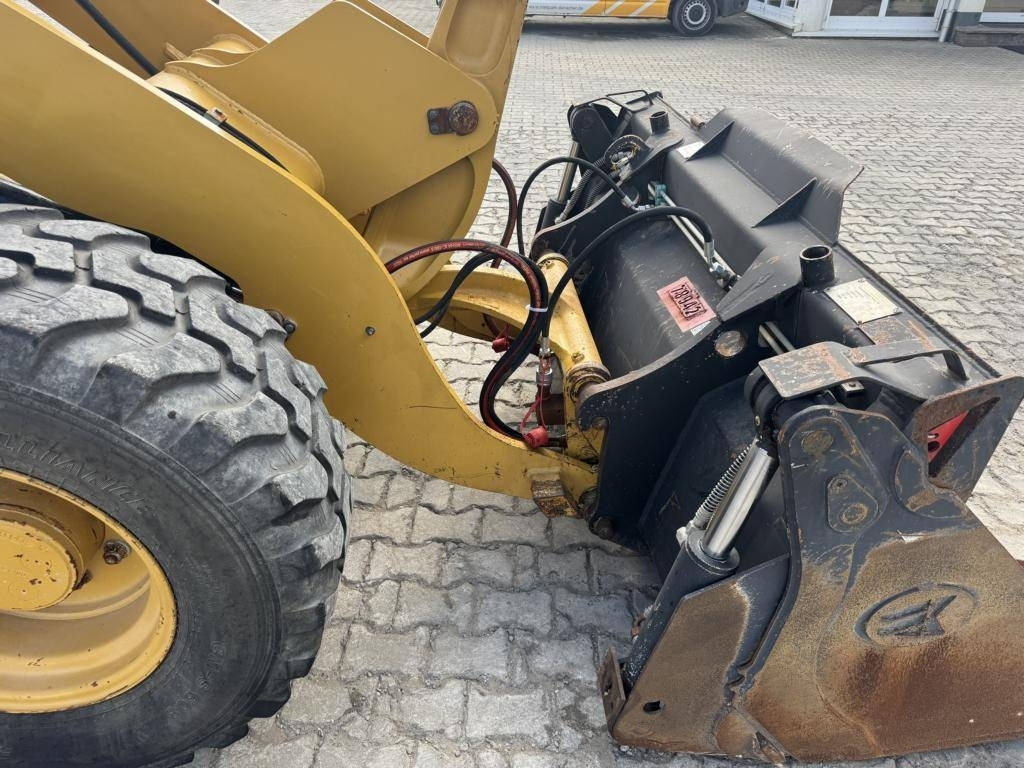 Kolesni nakladalec CAT 908M: slika 9