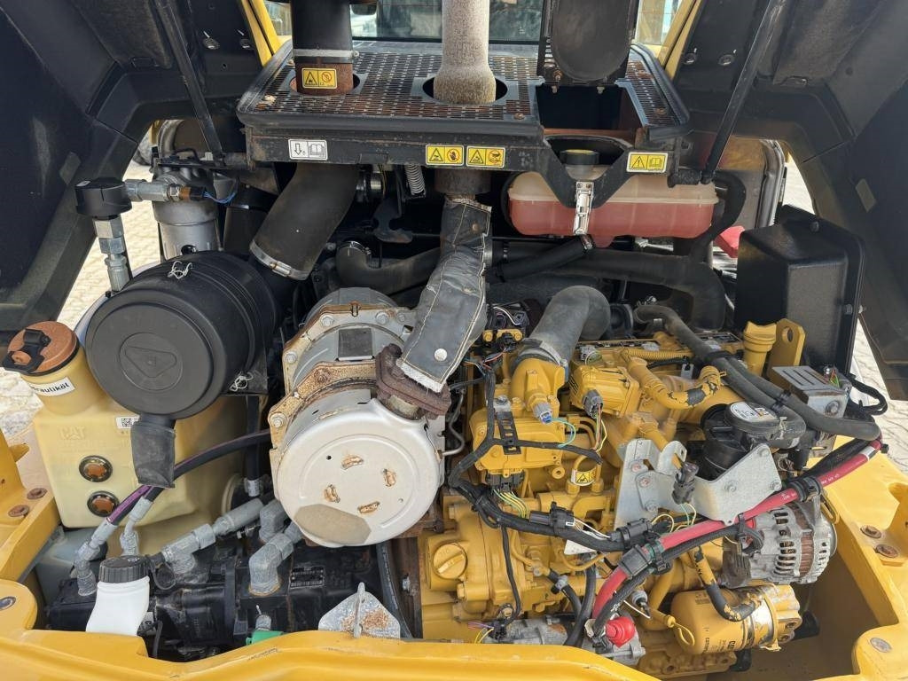 Kolesni nakladalec CAT 908M: slika 12
