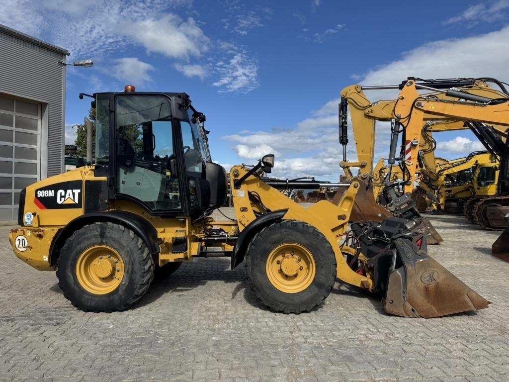 Kolesni nakladalec CAT 908M: slika 7