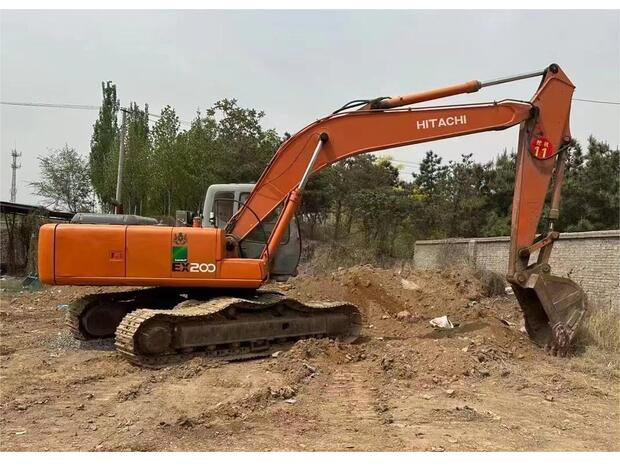 2017 Hitachi 200-5 - Bager goseničar: slika 2 2017 Hitachi 200-5 - Bager goseničar: slika 2