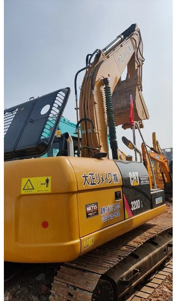 2020 Caterpillar 320D - Bager goseničar: slika 2 2020 Caterpillar 320D - Bager goseničar: slika 2