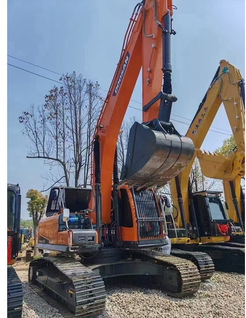 2022 Doosan DX225-9 - Bager goseničar: slika 3 2022 Doosan DX225-9 - Bager goseničar: slika 3