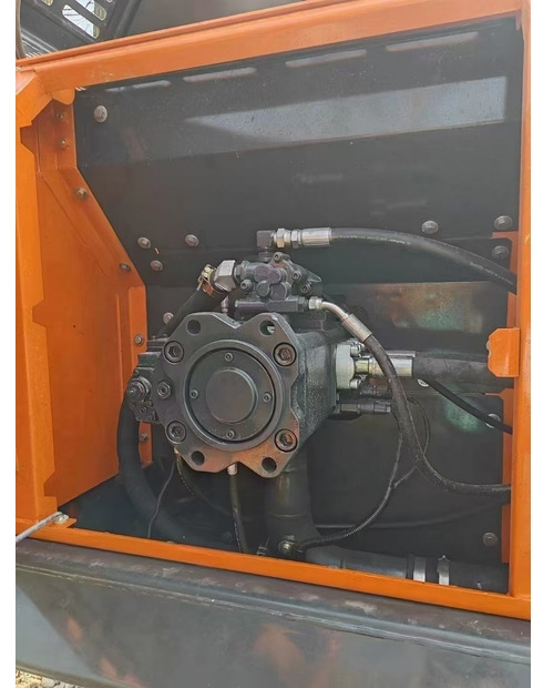2022 Doosan DX225-9 lizing 2022 Doosan DX225-9: slika 7