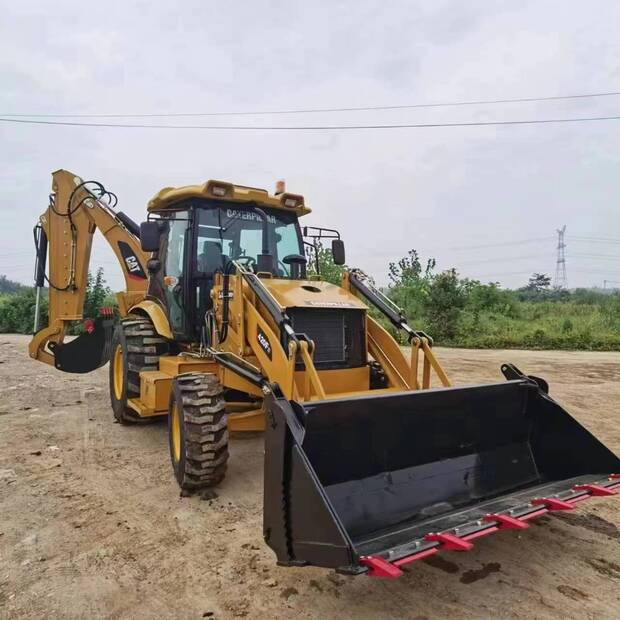 Bager nakladalec 2023 Caterpillar 420F: slika 12