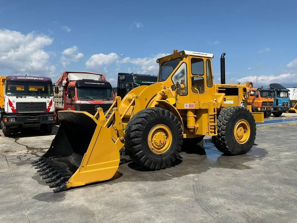 CAT 966C - Kolesni nakladalec: slika 1 CAT 966C - Kolesni nakladalec: slika 1