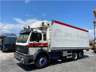 Mercedes-Benz 2435L - Tovornjak hladilnik: slika 1 Mercedes-Benz 2435L - Tovornjak hladilnik: slika 1