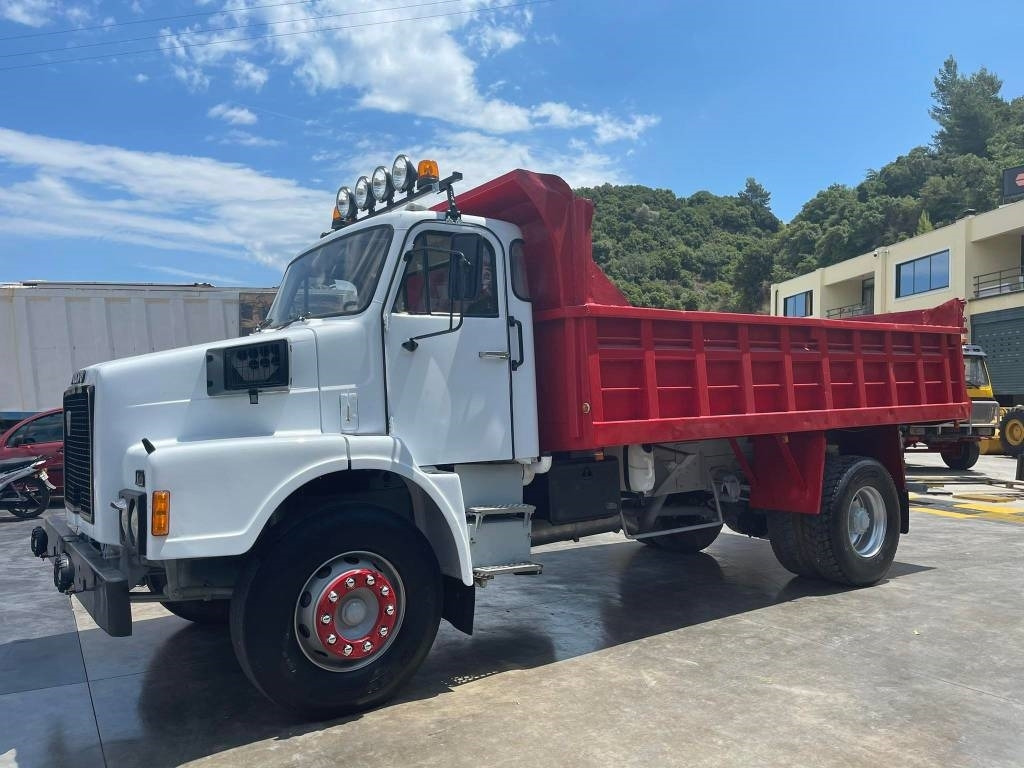 Volvo N10 ST - Tovornjak prekucnik: slika 4 Volvo N10 ST - Tovornjak prekucnik: slika 4