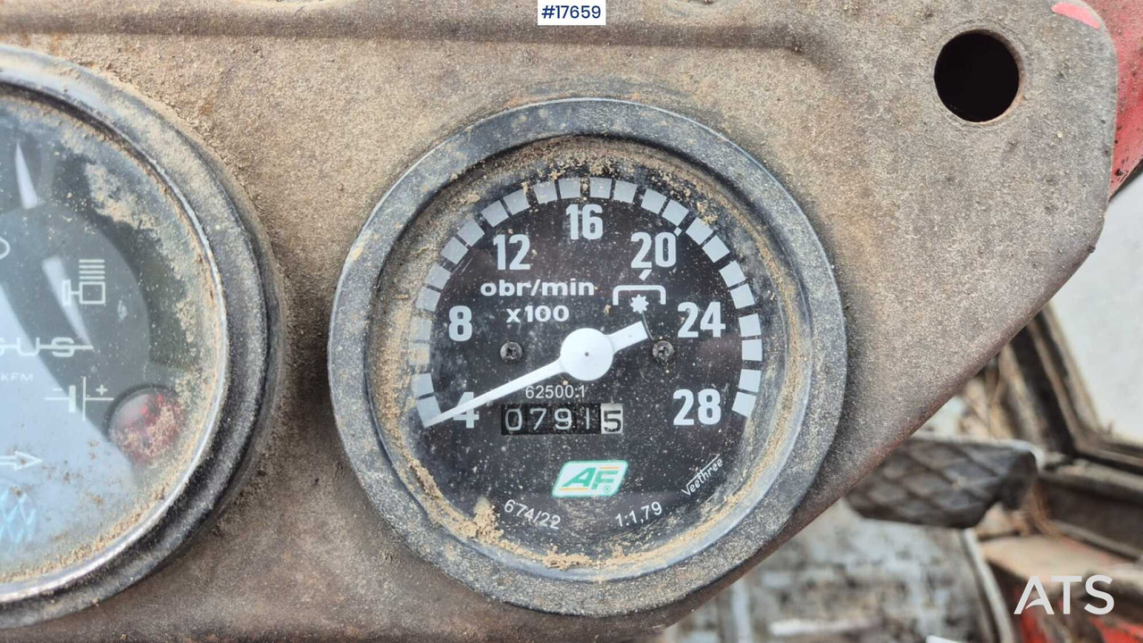 Traktor 1983 Ursus C 360: slika 16