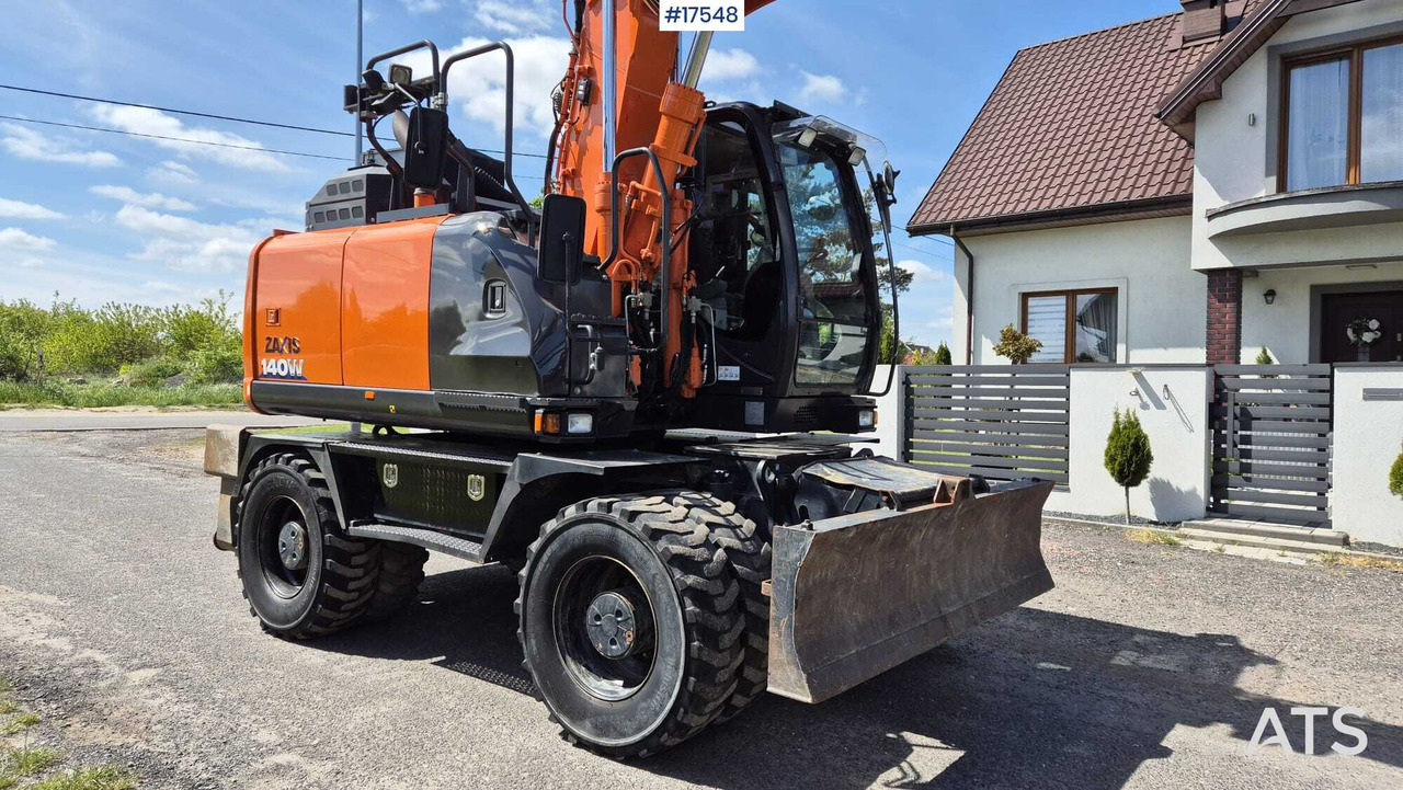 HITACHI ZX140W-6 Wheel Excavator (2019) - Bager na kolesih: slika 5 HITACHI ZX140W-6 Wheel Excavator (2019) - Bager na kolesih: slika 5