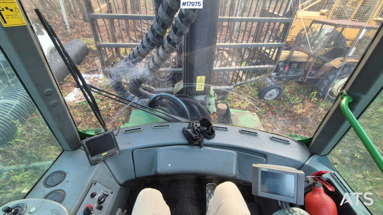 Forvarder John Deere 810D forwarder (2007): slika 15 Forvarder John Deere 810D forwarder (2007): slika 15