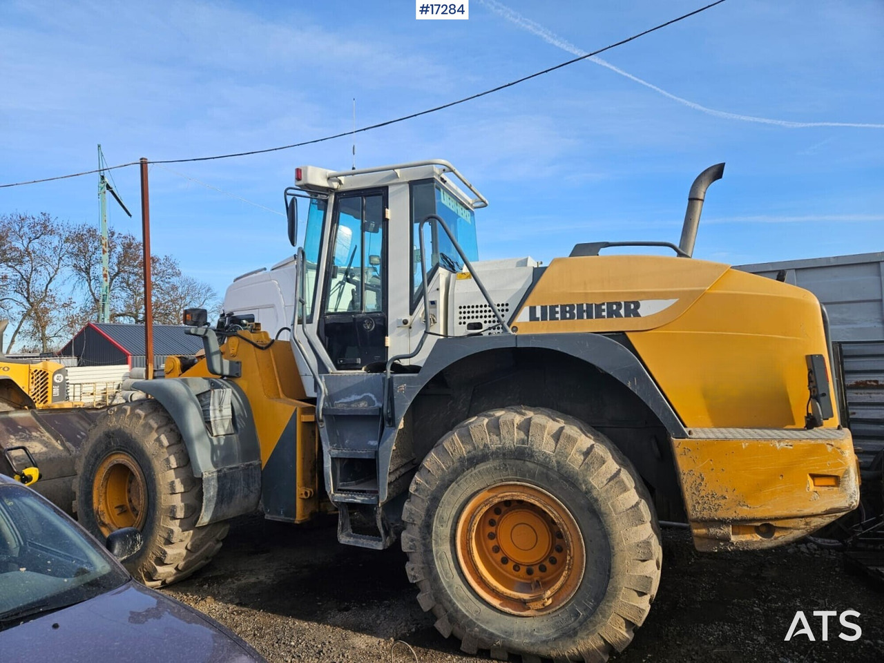 LIEBHERR L554 wheel loader (2005) - Kolesni nakladalec: slika 1 LIEBHERR L554 wheel loader (2005) - Kolesni nakladalec: slika 1