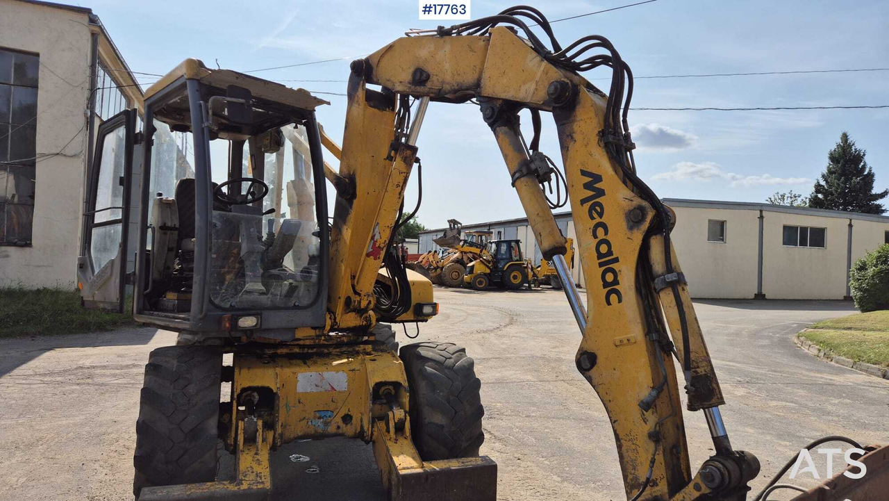 MECALAC 12MX wheeled excavator (1996) - Bager na kolesih: slika 3 MECALAC 12MX wheeled excavator (1996) - Bager na kolesih: slika 3