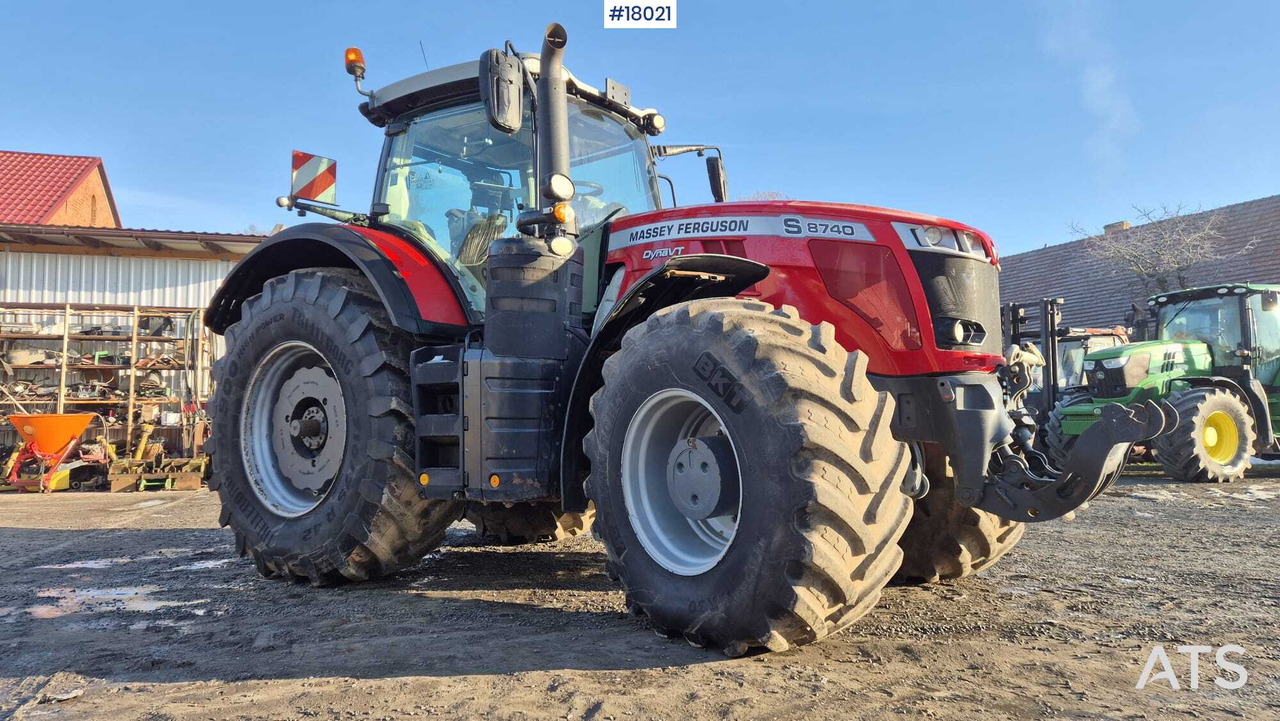 Traktor Massey Ferguson 8740S agricultural tractor (2019): slika 9 Traktor Massey Ferguson 8740S agricultural tractor (2019): slika 9