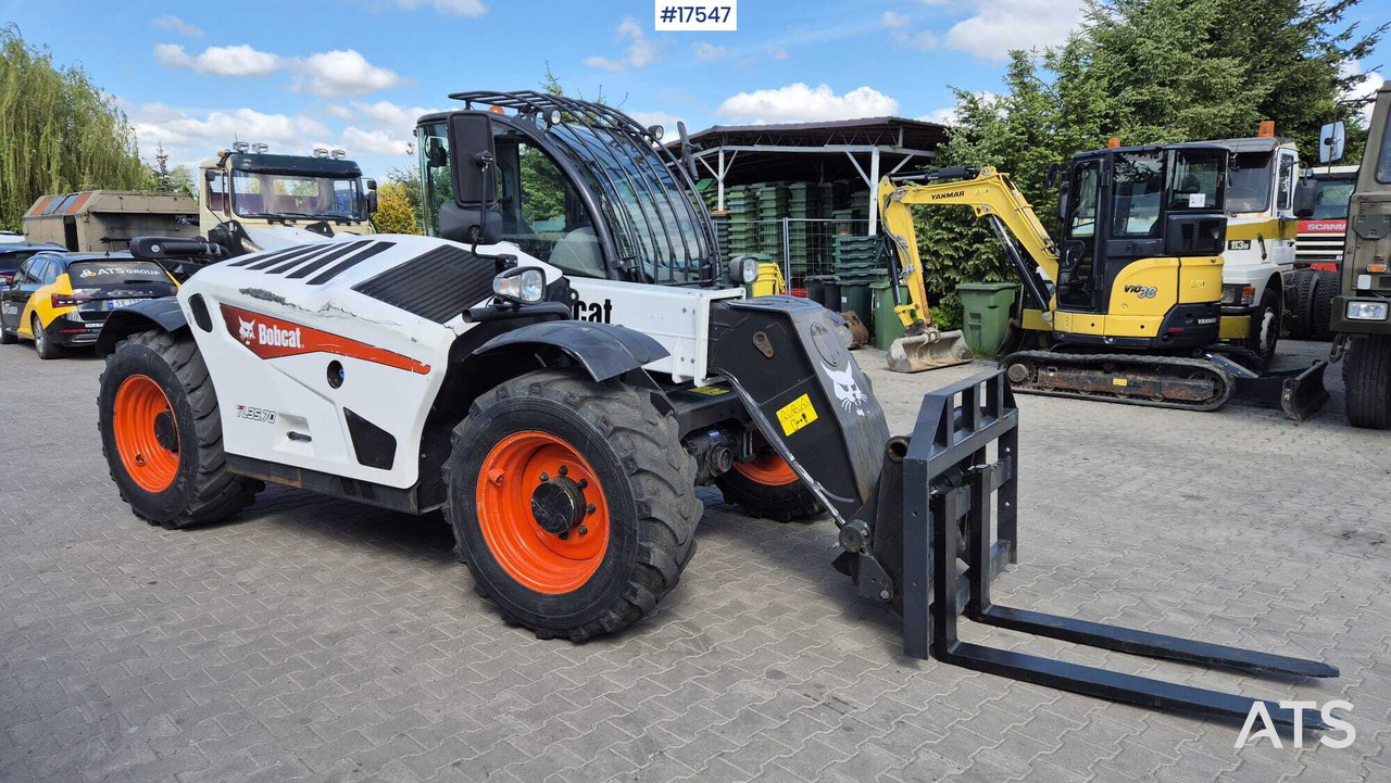 Telescopic wheel loaders BOBCAT TL35-70 (2018) - Teleskopski viličar: slika 2 Telescopic wheel loaders BOBCAT TL35-70 (2018) - Teleskopski viličar: slika 2
