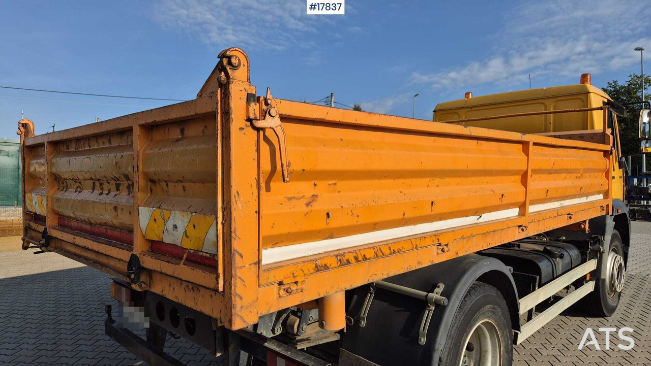 Tovornjak prekucnik Tipper MAN 18.225 LC (2003): slika 15 Tovornjak prekucnik Tipper MAN 18.225 LC (2003): slika 15