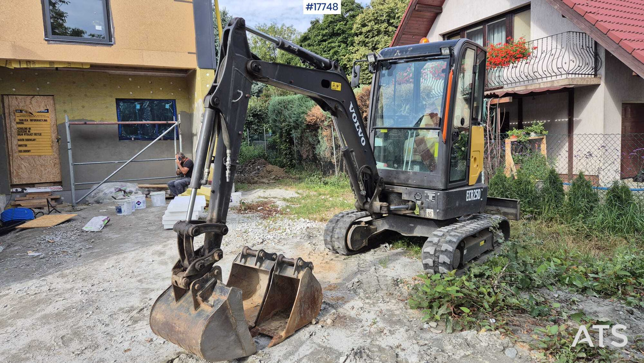 VOLVO ECR25D Mini Crawler Excavator (2021) - Mini bager: slika 3 VOLVO ECR25D Mini Crawler Excavator (2021) - Mini bager: slika 3