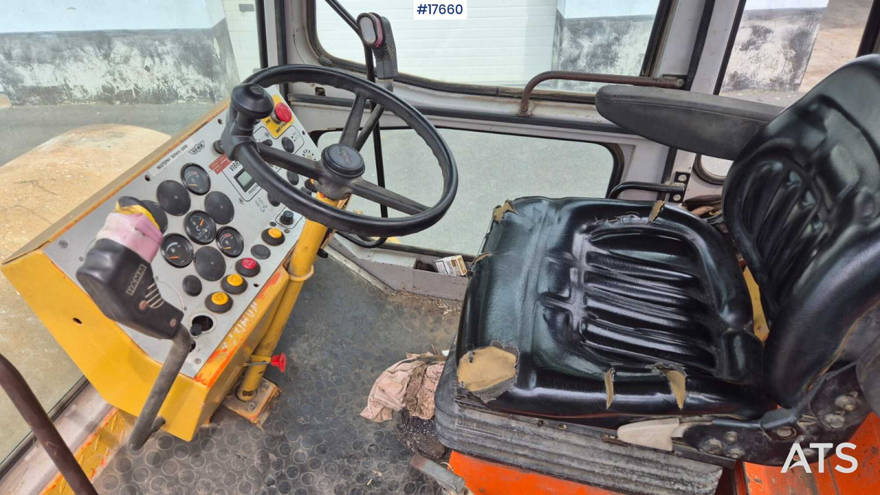 Kompaktor Walec HAMM 4011D (1996): slika 16