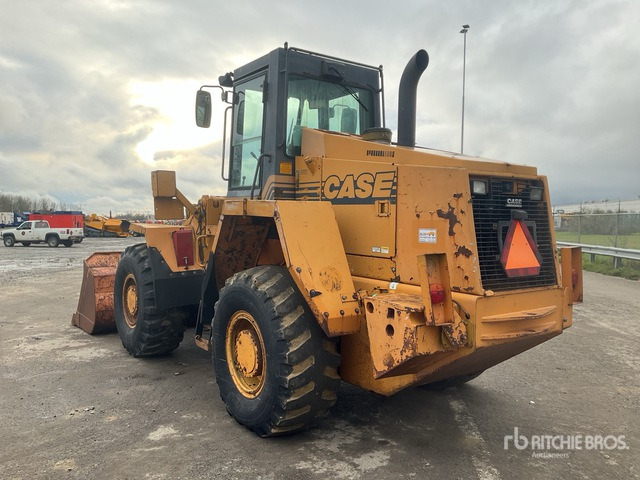 1996 Case 621B Wheel Loader - Kolesni nakladalec: slika 3 1996 Case 621B Wheel Loader - Kolesni nakladalec: slika 3