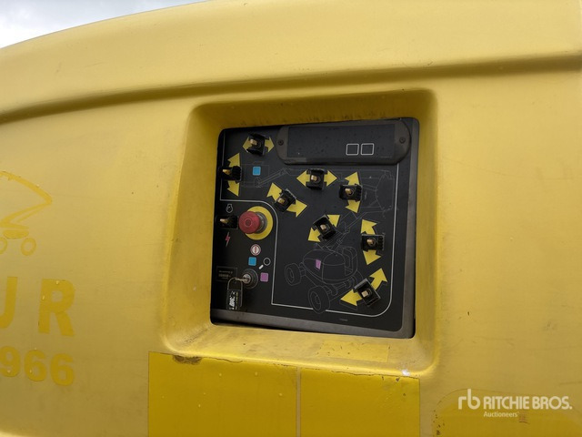 2005 JLG 800AJ 4WD Diesel Telescopic Boom Lift - Teleskopska dvižna ploščad: slika 5 2005 JLG 800AJ 4WD Diesel Telescopic Boom Lift - Teleskopska dvižna ploščad: slika 5