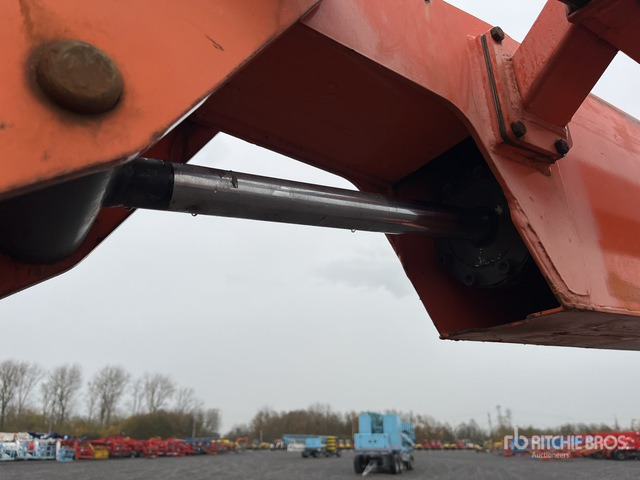 2006 JLG 860SJ 4WD Diesel Telescopic Boom Lift - Teleskopska dvižna ploščad: slika 5 2006 JLG 860SJ 4WD Diesel Telescopic Boom Lift - Teleskopska dvižna ploščad: slika 5