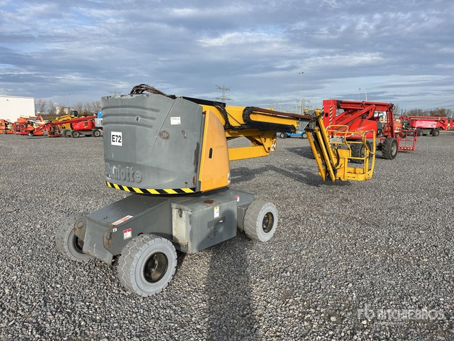 2010 Haulotte HA15IP 2WD Electric Articulating Boom Lift - Zglobna dvižna ploščad: slika 1 2010 Haulotte HA15IP 2WD Electric Articulating Boom Lift - Zglobna dvižna ploščad: slika 1