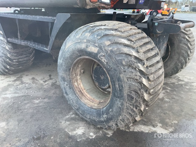 2010 Hitachi ZX140W-3 Wheel Excavator - Bager na kolesih: slika 4 2010 Hitachi ZX140W-3 Wheel Excavator - Bager na kolesih: slika 4