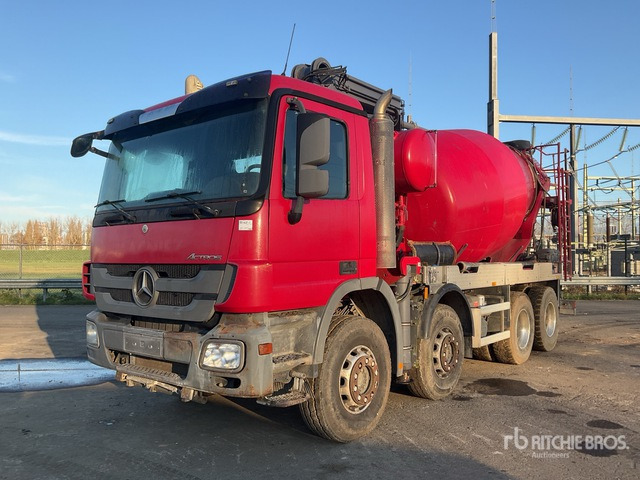 2010 Mercedes-Benz Actros 3341 8x4 Twin-Steer Mixer Truck - Avtomešalec s črpalko: slika 1 2010 Mercedes-Benz Actros 3341 8x4 Twin-Steer Mixer Truck - Avtomešalec s črpalko: slika 1