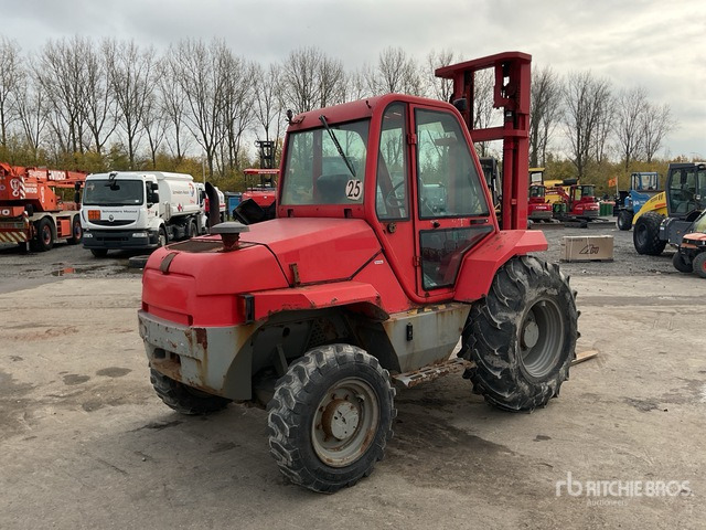 2011 Manitou M26-4T 2600 kg 4x4 Rough Terrain Forklift - Terenski viličar: slika 4 2011 Manitou M26-4T 2600 kg 4x4 Rough Terrain Forklift - Terenski viličar: slika 4