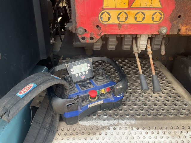 2012 Mercedes-Benz Actros 930.20 2012 HMF 3000-K3 Articulated Bo ... Flatbed Truck with Crane - Tovornjak s kesonom, Tovornjak z dvigalom: slika 5 2012 Mercedes-Benz Actros 930.20 2012 HMF 3000-K3 Articulated Bo ... Flatbed Truck with Crane - Tovornjak s kesonom, Tovornjak z dvigalom: slika 5