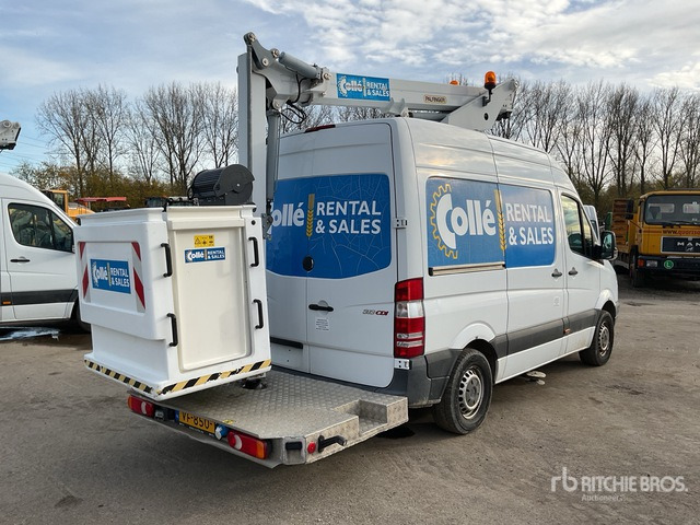 2013 Mercedes-Benz 2013 Danilift P130V Straight Bo ... Boom Truck - Dvižna ploščad montirana na tovornjak: slika 3 2013 Mercedes-Benz 2013 Danilift P130V Straight Bo ... Boom Truck - Dvižna ploščad montirana na tovornjak: slika 3