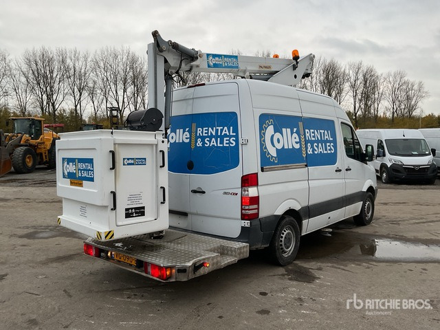 2013 Mercedes-Benz 2013 Danilift P130V Straight Bo ... Boom Truck - Dvižna ploščad montirana na tovornjak: slika 3 2013 Mercedes-Benz 2013 Danilift P130V Straight Bo ... Boom Truck - Dvižna ploščad montirana na tovornjak: slika 3