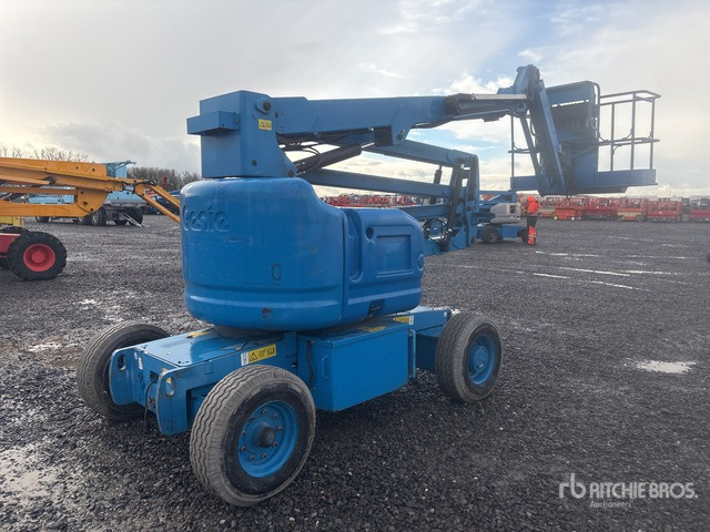 2015 Genie Z-45/25 2WD Electric Articulating Boom Lift - Zglobna dvižna ploščad: slika 1 2015 Genie Z-45/25 2WD Electric Articulating Boom Lift - Zglobna dvižna ploščad: slika 1