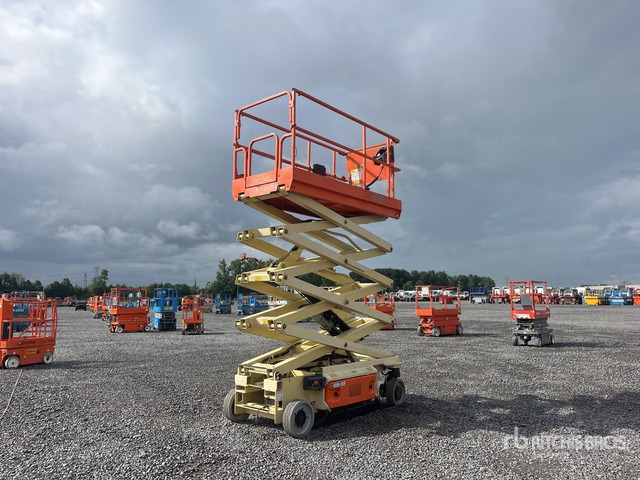 2015 JLG 3246ES Electric Scissor Lift - Škarjasta dvižna ploščad: slika 3 2015 JLG 3246ES Electric Scissor Lift - Škarjasta dvižna ploščad: slika 3