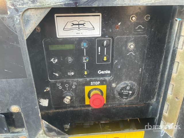 2018 Genie GS-5390 4x4 Diesel Scissor Lift - Škarjasta dvižna ploščad: slika 5 2018 Genie GS-5390 4x4 Diesel Scissor Lift - Škarjasta dvižna ploščad: slika 5