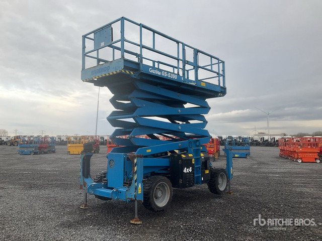 2018 Genie GS-5390 4x4 Diesel Scissor Lift - Škarjasta dvižna ploščad: slika 1 2018 Genie GS-5390 4x4 Diesel Scissor Lift - Škarjasta dvižna ploščad: slika 1