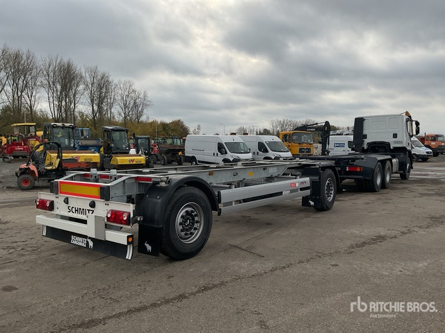 Iveco Trakker 380 T/A Sleeper Truck Tractor - Kontejnerski tovornjak/ Tovornjak z zamenljivim tovoriščem: slika 3 Iveco Trakker 380 T/A Sleeper Truck Tractor - Kontejnerski tovornjak/ Tovornjak z zamenljivim tovoriščem: slika 3